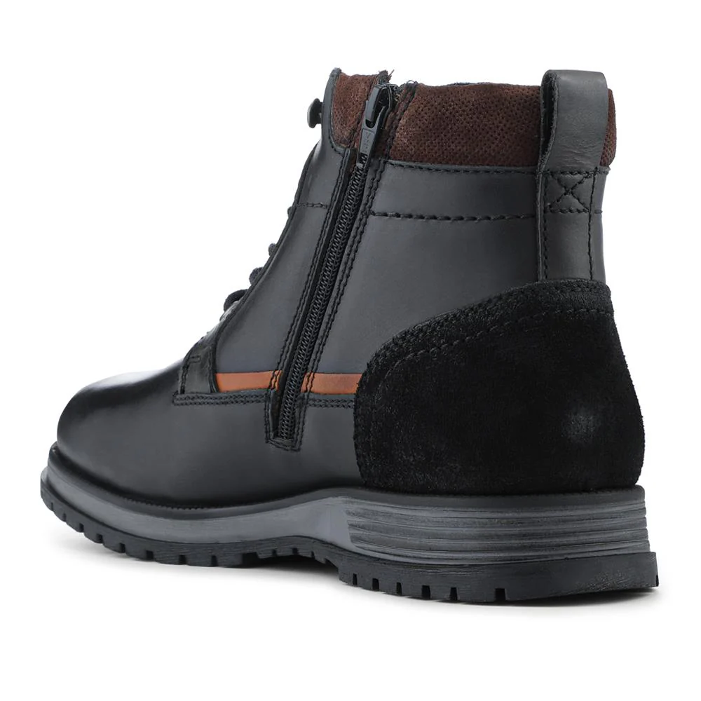 Wide Fit Leather Boots With Grip Sole - JFOOT42023 / 328 064 - Black - Image 3