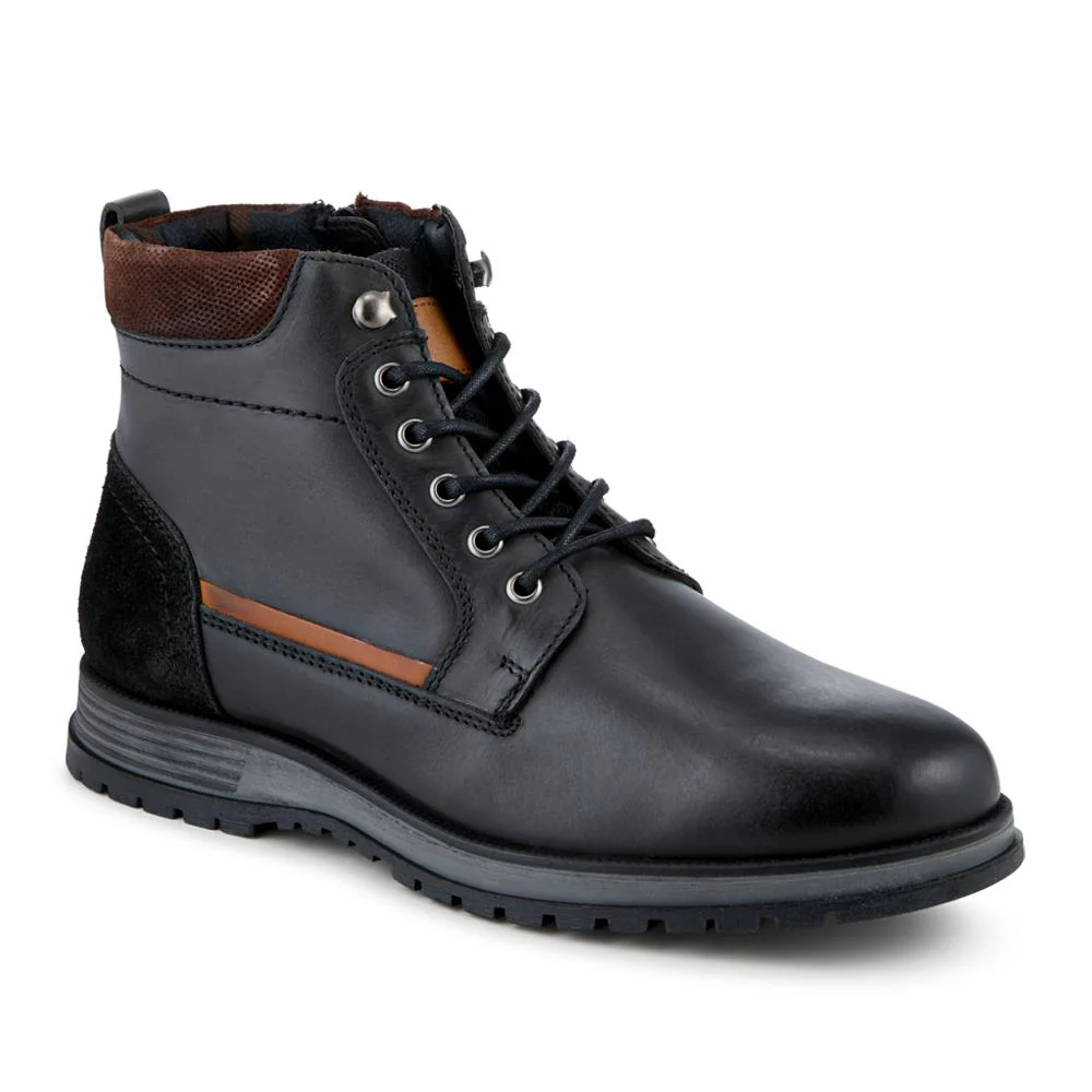 Wide Fit Leather Boots With Grip Sole - JFOOT42023 / 328 064 - Black