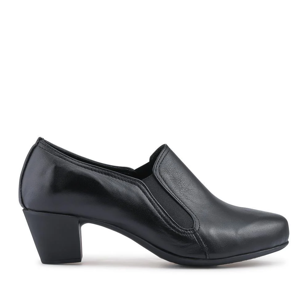 Wide Fit Leather Elasticated Slip-On Shoes - ESFA42000 / 327 775 - Black - Image 2