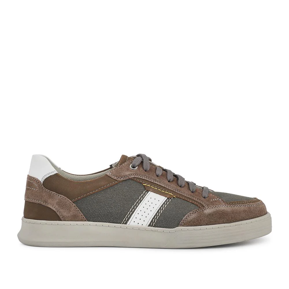 Wide-Fit Leather Laced Trainers - PARK41047 / 327 263 - Charcoal - Image 2