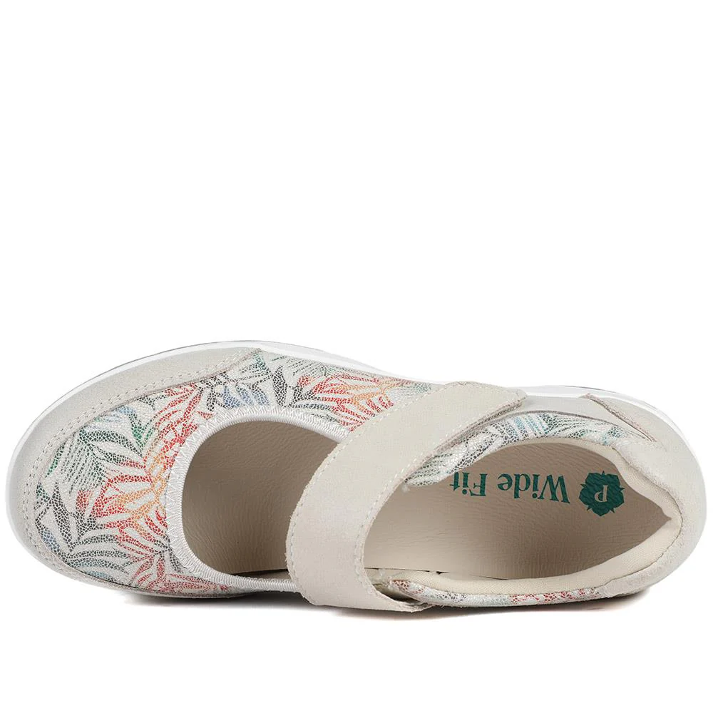 Wide Fit Leather Mary Janes - BRK42012 / 328 095 - BEIGE FLORAL - Image 5