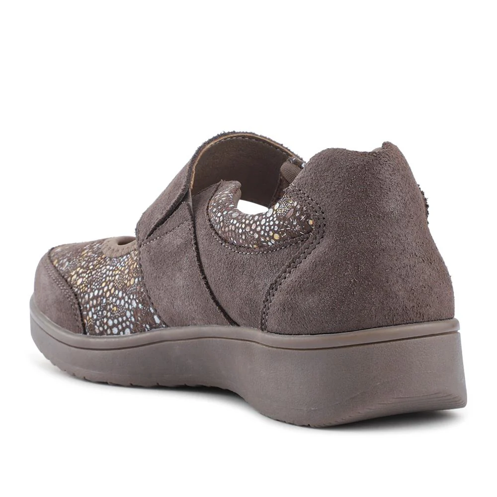 Wide Fit Leather Mary Janes - BRK42012 / 328 095 - Taupe Multi - Image 3