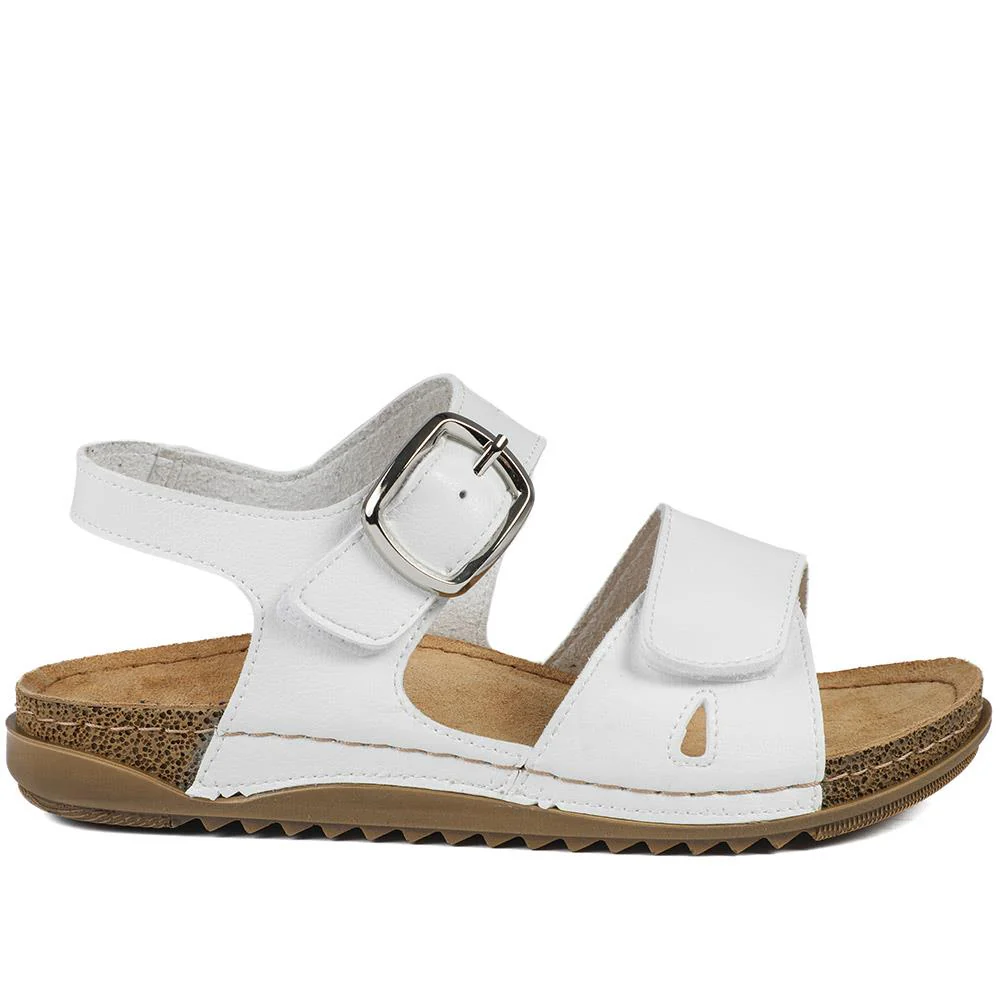Wide Fit Sandals with Buckle Detail - SERAY43008 / 329 224 - White - Image 3
