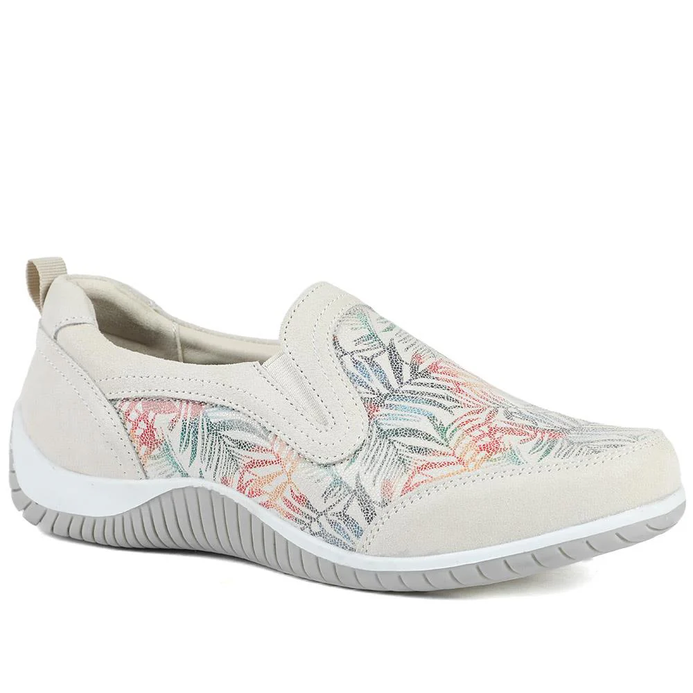 Wide Fit Leather Slip On Comfort Trainers - BRK43025 / 328 915 - BEIGE FLORAL