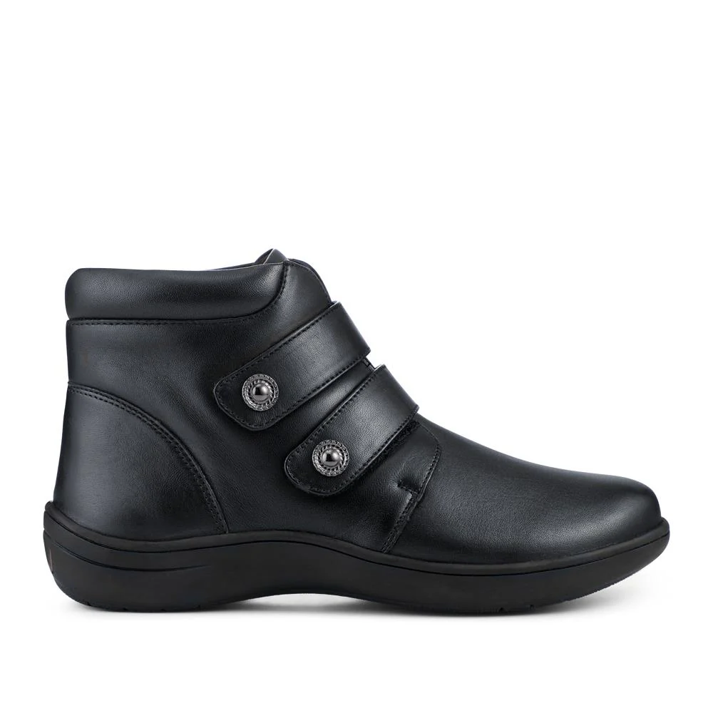 Wide Fit Leather Touch Fasten Boots - KF42005 / 328 423 - Black - Image 2