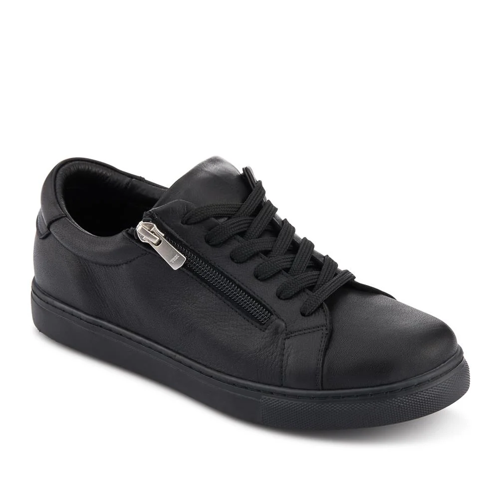 Wide Fit Leather Zip & Lace Trainers - ULUTA42000 / 328 391 - Black