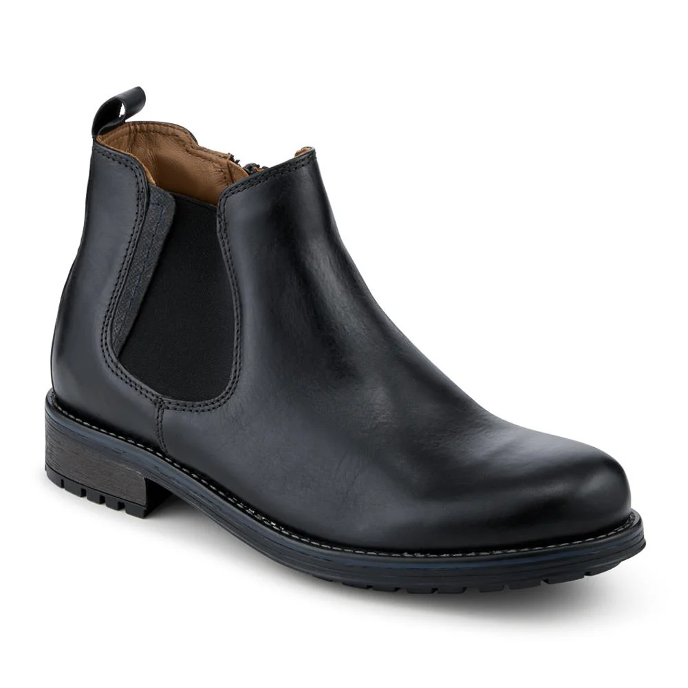 Wide Fit Premium Leather Chelsea Boots - FBFOO42007 / 327 999