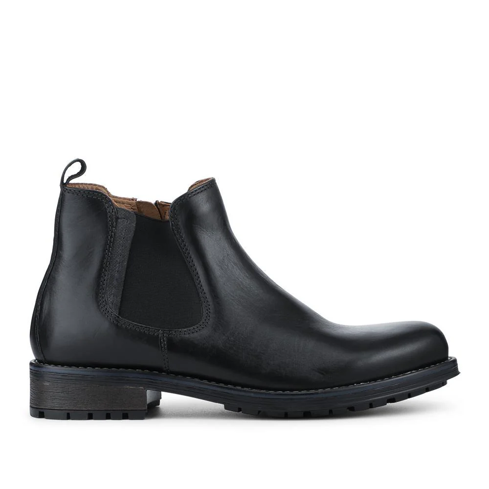 Wide Fit Premium Leather Chelsea Boots - FBFOO42007 / 327 999 - Black - Image 2