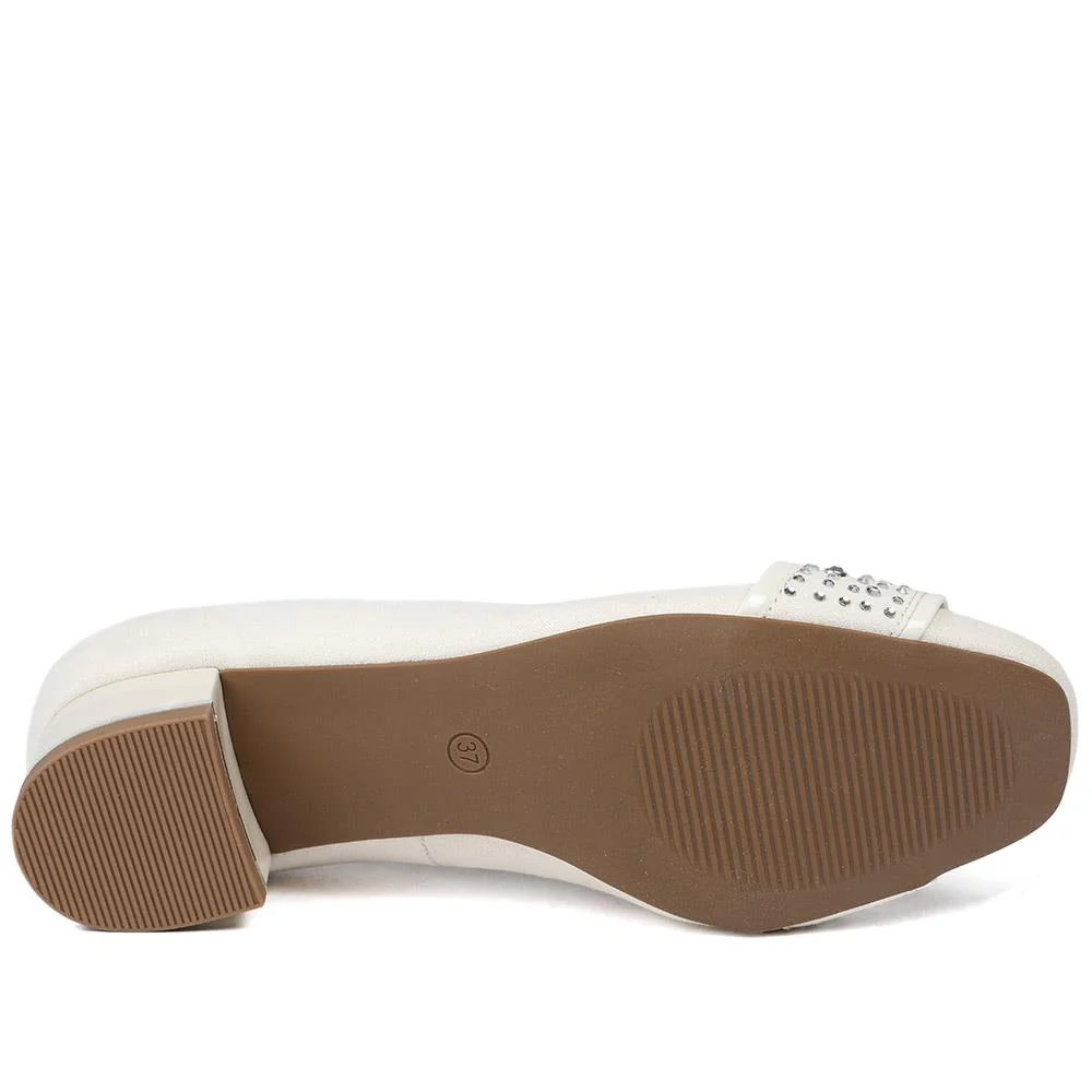 Wide Fit Slip On Court Shoes - PLAN39013 / 325 529 - Beige - Image 5