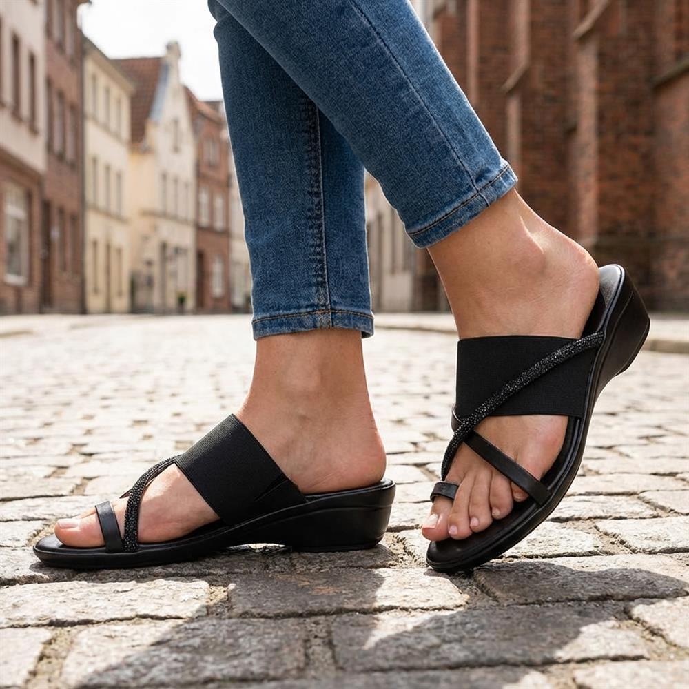 Wide Fit Smart Toe Post Sandals - CLUBS37015W / 329 248 - Black Glitter - Image 2