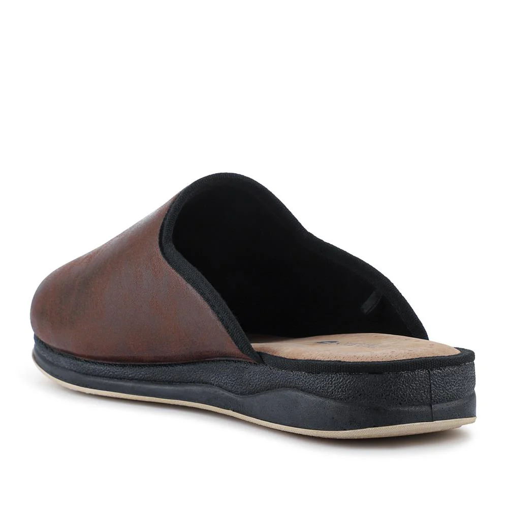 Wide Fit Supportive Mule Slippers - QING42028 / 328 280 - Brown - Image 3