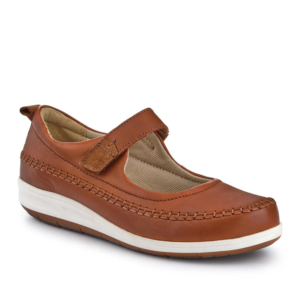 Wide-Fit Touch-Fasten Mary Janes - PARK41031 / 327 061