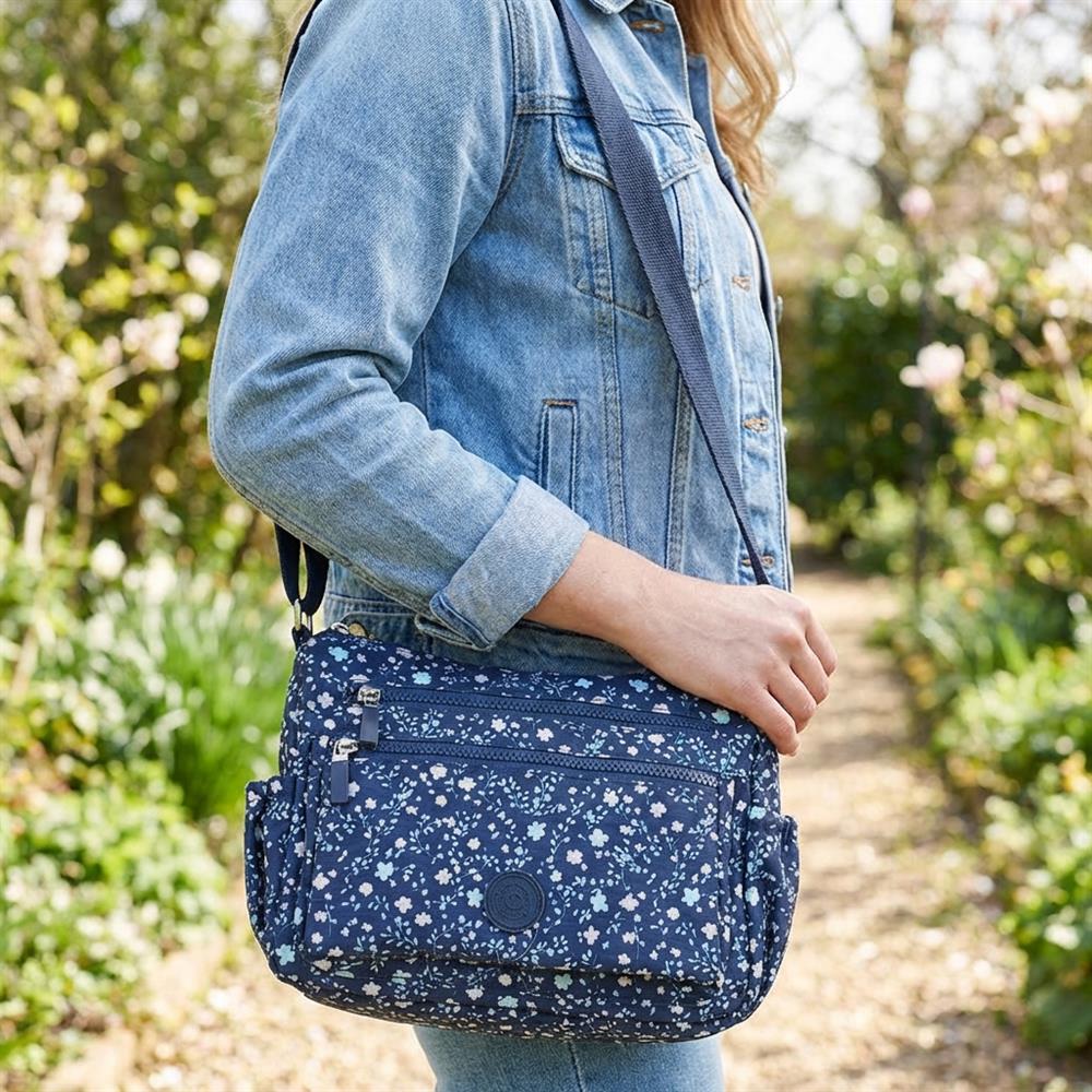 Zip Close Messenger Bag - SMIT43001 / 329 231 - Navy Floral - Image 2