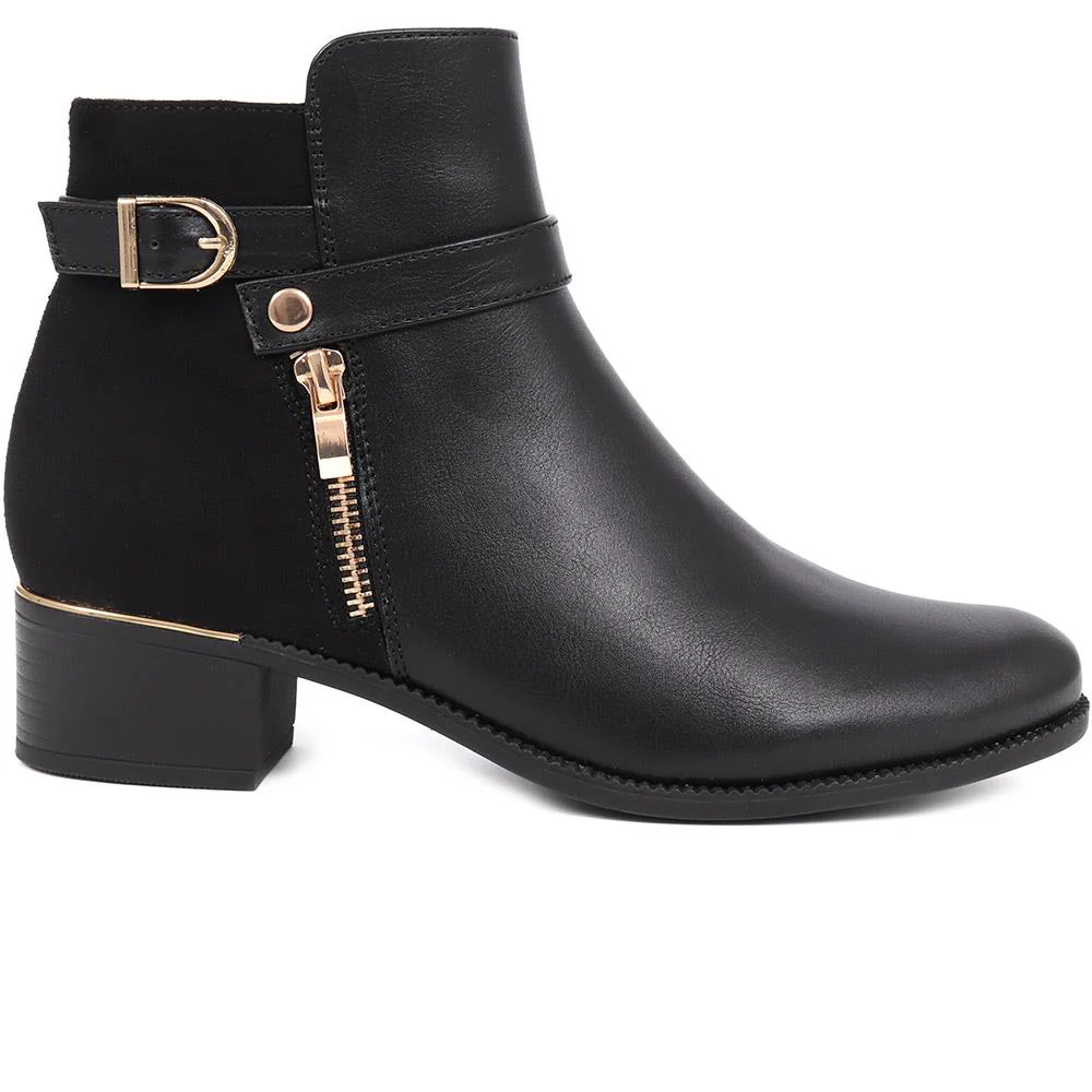 Zip-Detail Heeled Ankle Boots - WOIL40041 / 326 047 - Black - Image 2
